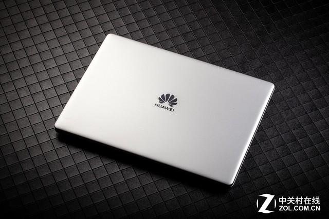 HUAWEI MateBook 13 