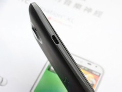 轻薄四核重拍照 HTC One X促销价不足3K 