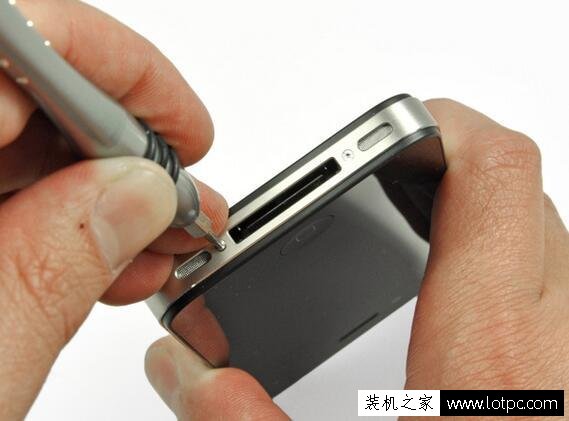 苹果iphone4s手机拆解全过程 iphone4s拆机图解详细教程