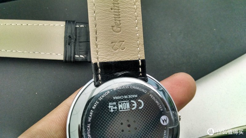 Moto 360 搭载 Duwear 智能手表系统体验